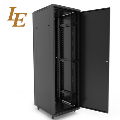 Schwerlast-Server-Rack-Schrank mit ausgezeichnetem Kabelmanagement 18U-47U Höhe 800kg Maximallastkapazität
