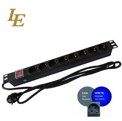 Professionelle Infrarotprüfung EU-Typ-Leistungsstreifenverteilungs-PDU für Server-Rack-Schränke