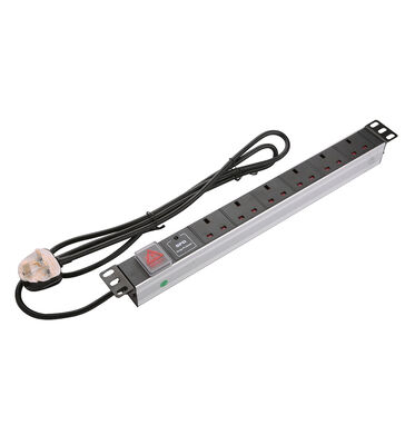 Industrielle Stromverteilungseinheit UK Steckdose 1U Höhe Aluminiumlegierung 8 Steckdosen & 6 Ausgänge 250V AC 13A